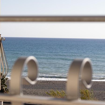 Bed & Breakfast Nonno Gigi - Falerna Marina 外观 照片